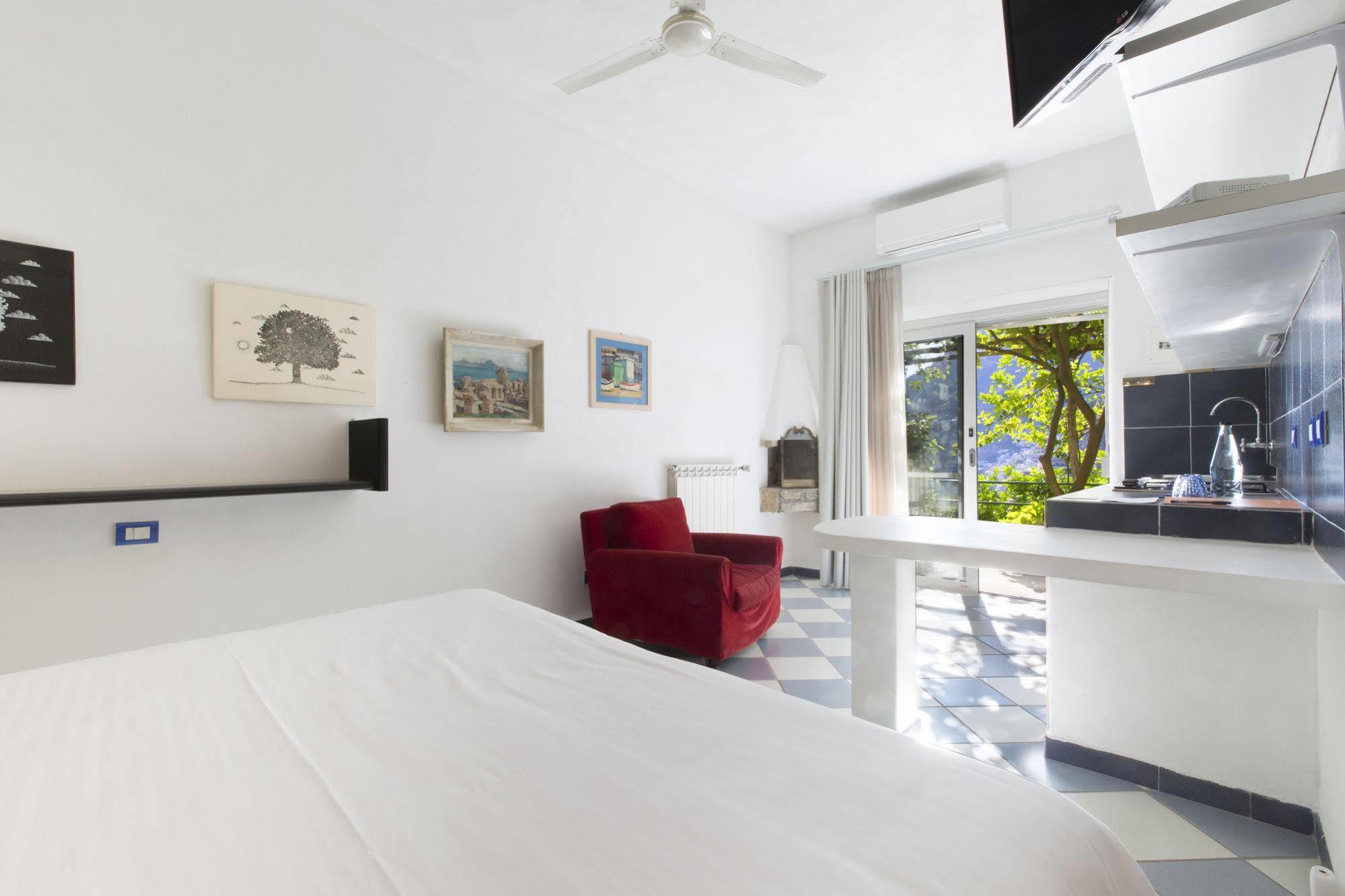 I Giardini Dei Sensi Aparthotel Positano Ngoại thất bức ảnh